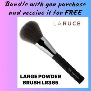 LARUCE Powder Brush LR365